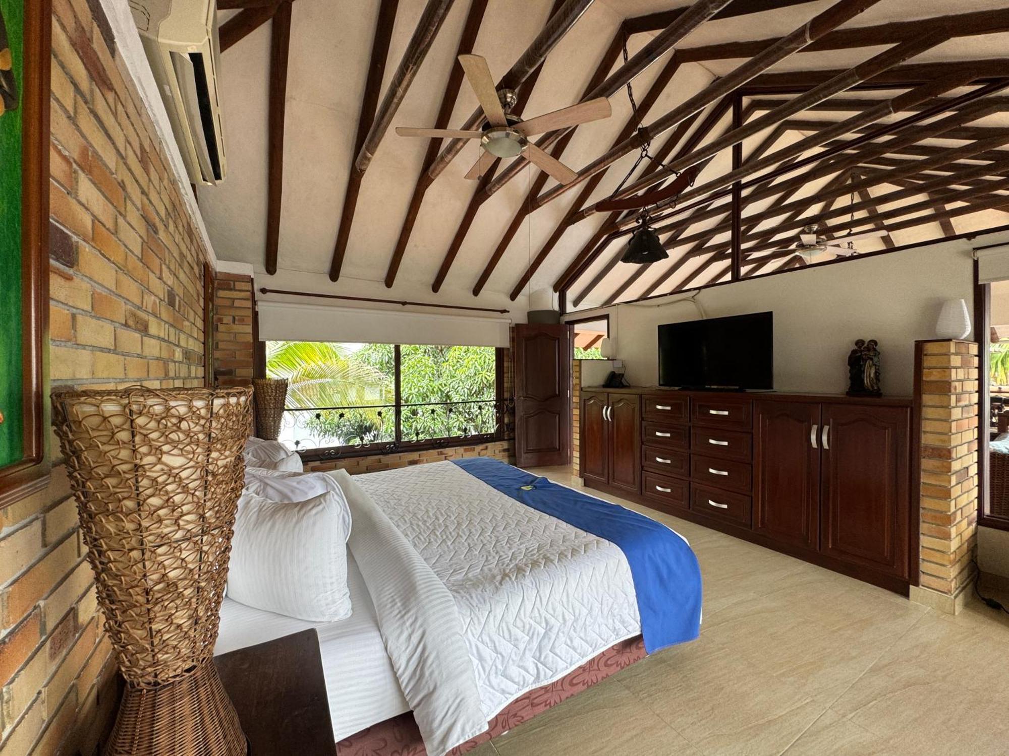 Hotel Boutique Villas de San Sebastián La Palmera Esterno foto
