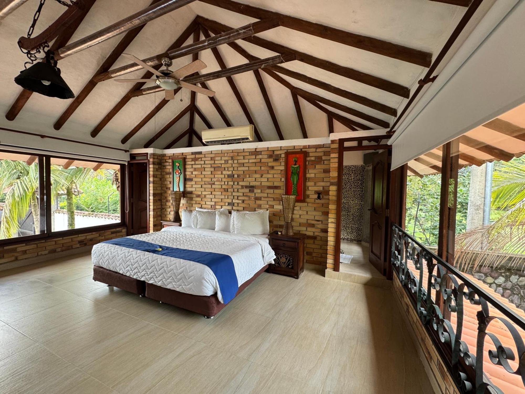 Hotel Boutique Villas de San Sebastián La Palmera Esterno foto
