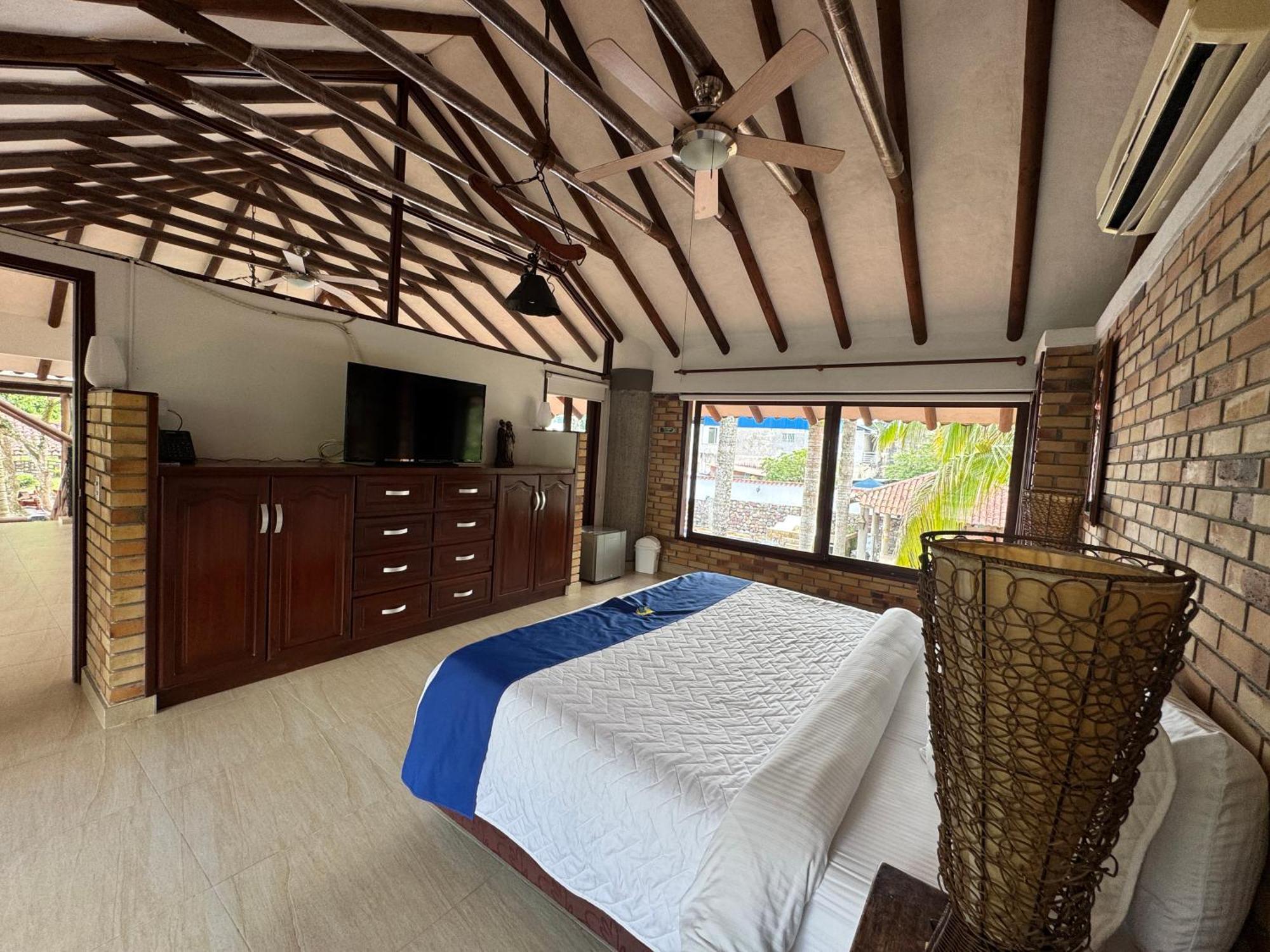 Hotel Boutique Villas de San Sebastián La Palmera Esterno foto